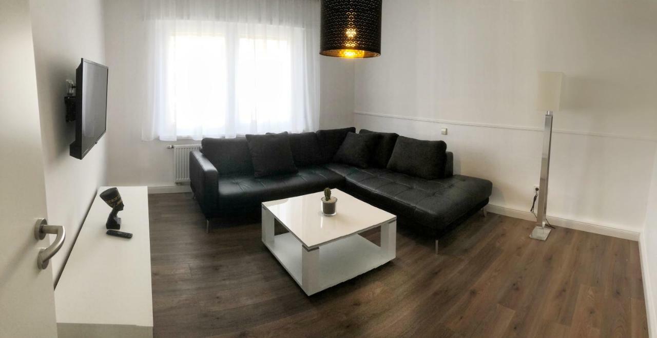 Hugo18 Boardinghouse Apartment Kandel Bagian luar foto